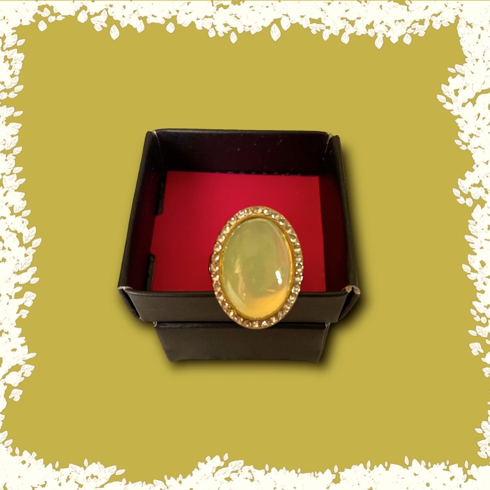 2019 Avon Summer Sorbet Statement Ring ”Opalesque” - Picture 3 of 6